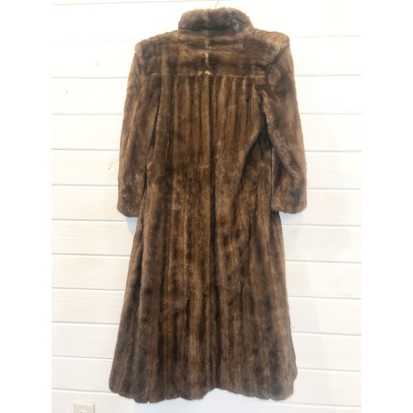 Revillon Fur Long Brown Mink Coat *heavy weight with pockets | Carolina Herrera - Picture 2 of 11